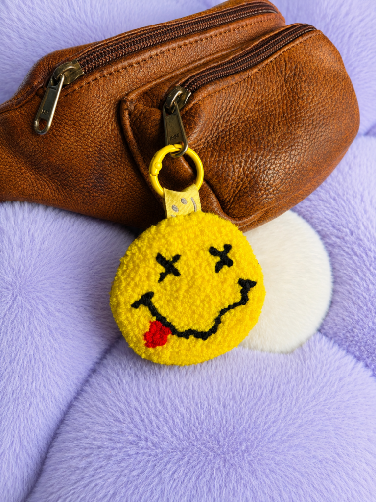 Cheeky Smiley 2-in-1 Accessory