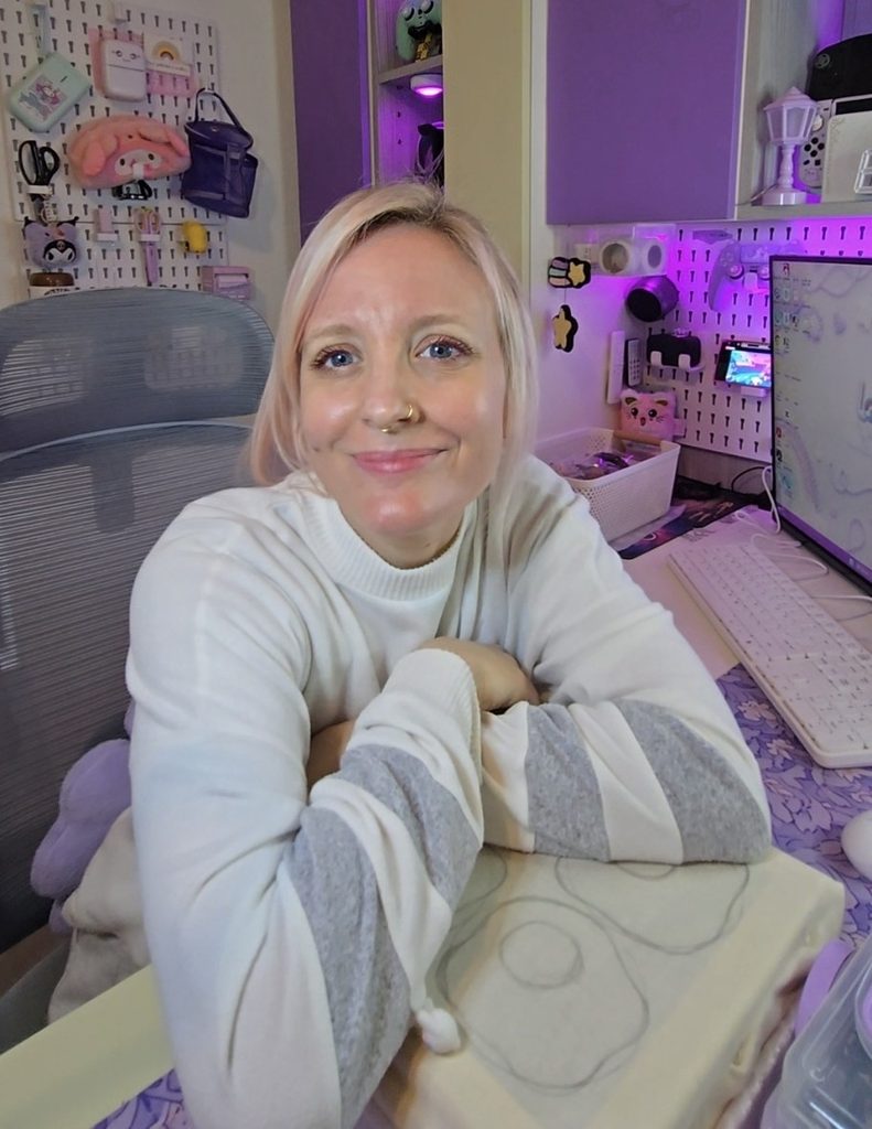 Stefni, the maker behind LotsaLoops, in her Cape Town workspace